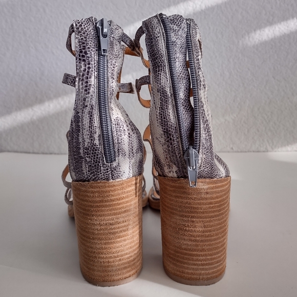 JEFFREY CAMPBELL Size 41 Genuine Snake Leather Ankle Zip Gladiator Sandals Shoes - Picture 7 of 14